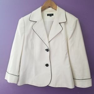 White Camille La Vie Blazer (12)